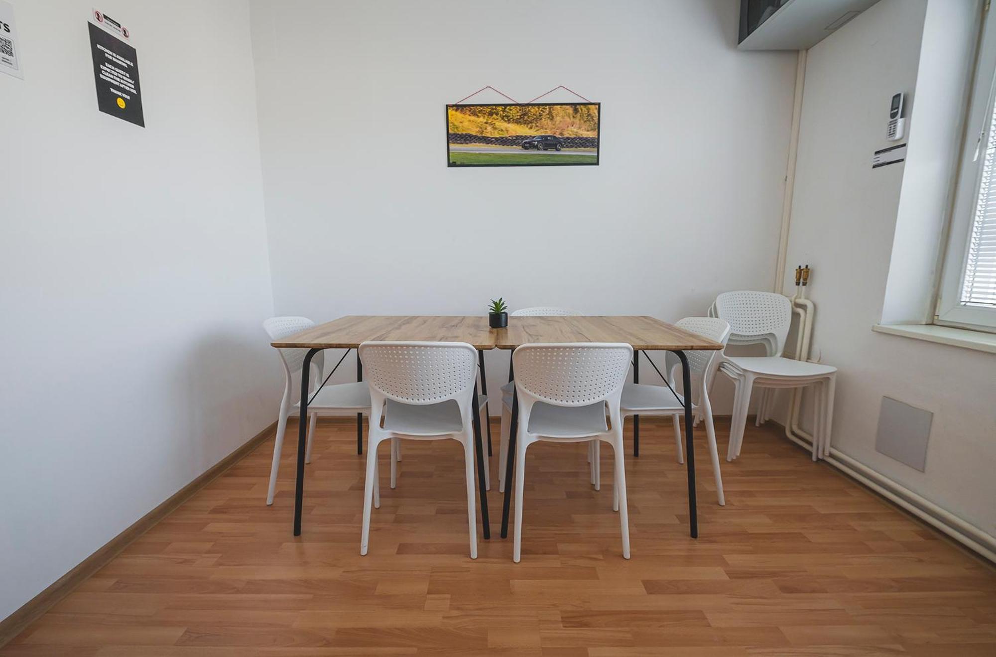 Do Avta Rooms Любляна Екстериор снимка