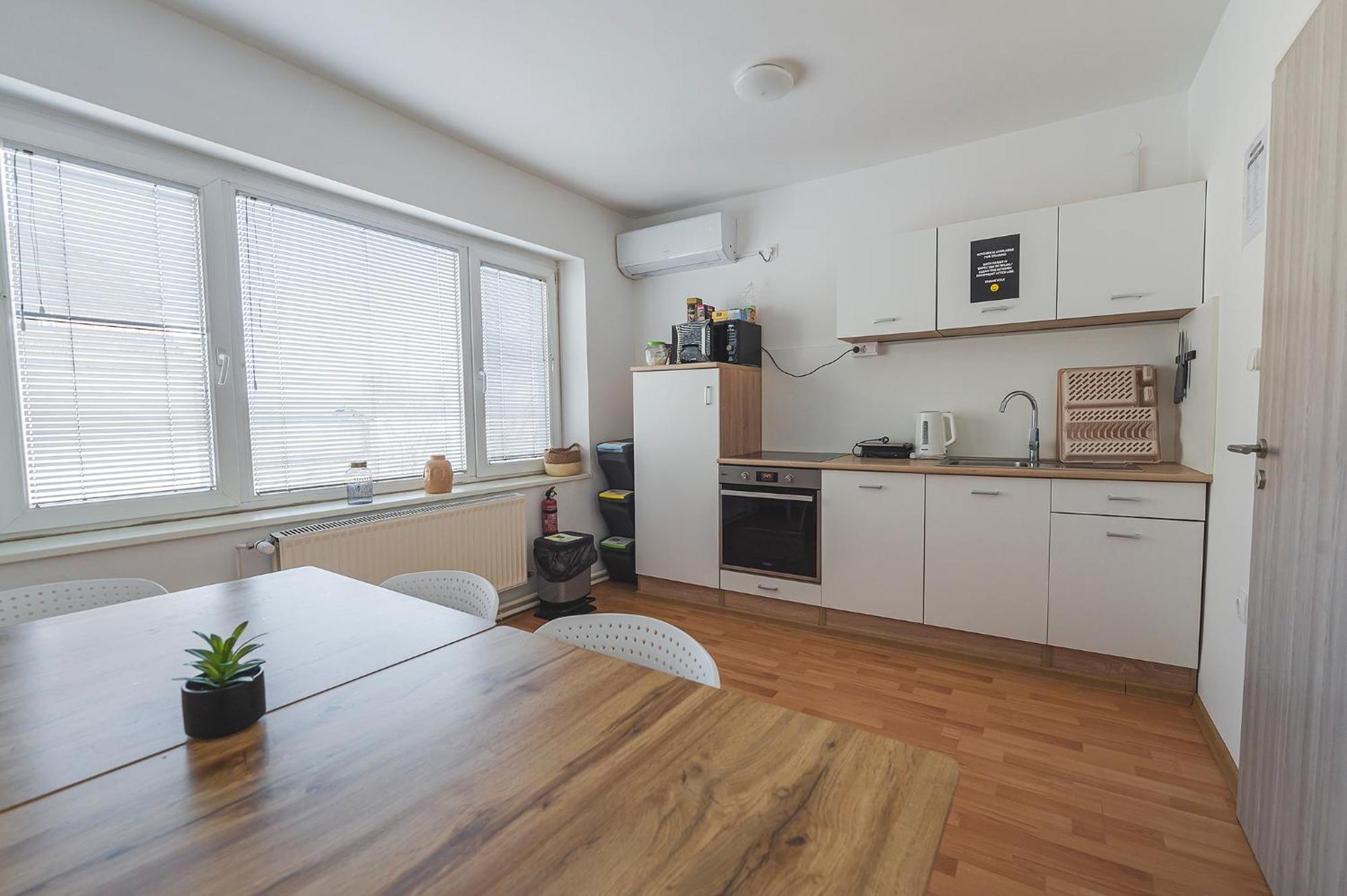 Do Avta Rooms Любляна Екстериор снимка