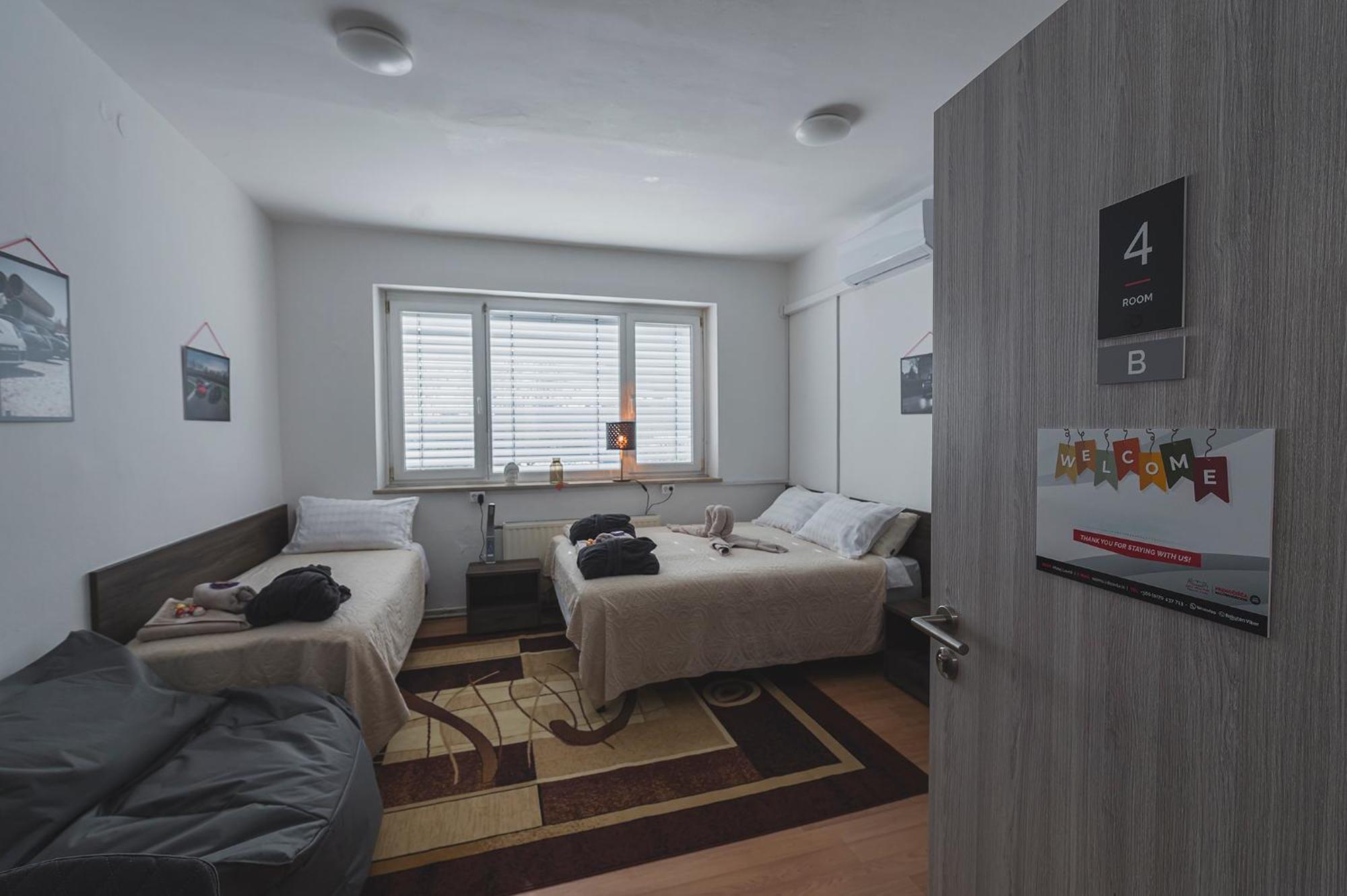 Do Avta Rooms Любляна Екстериор снимка