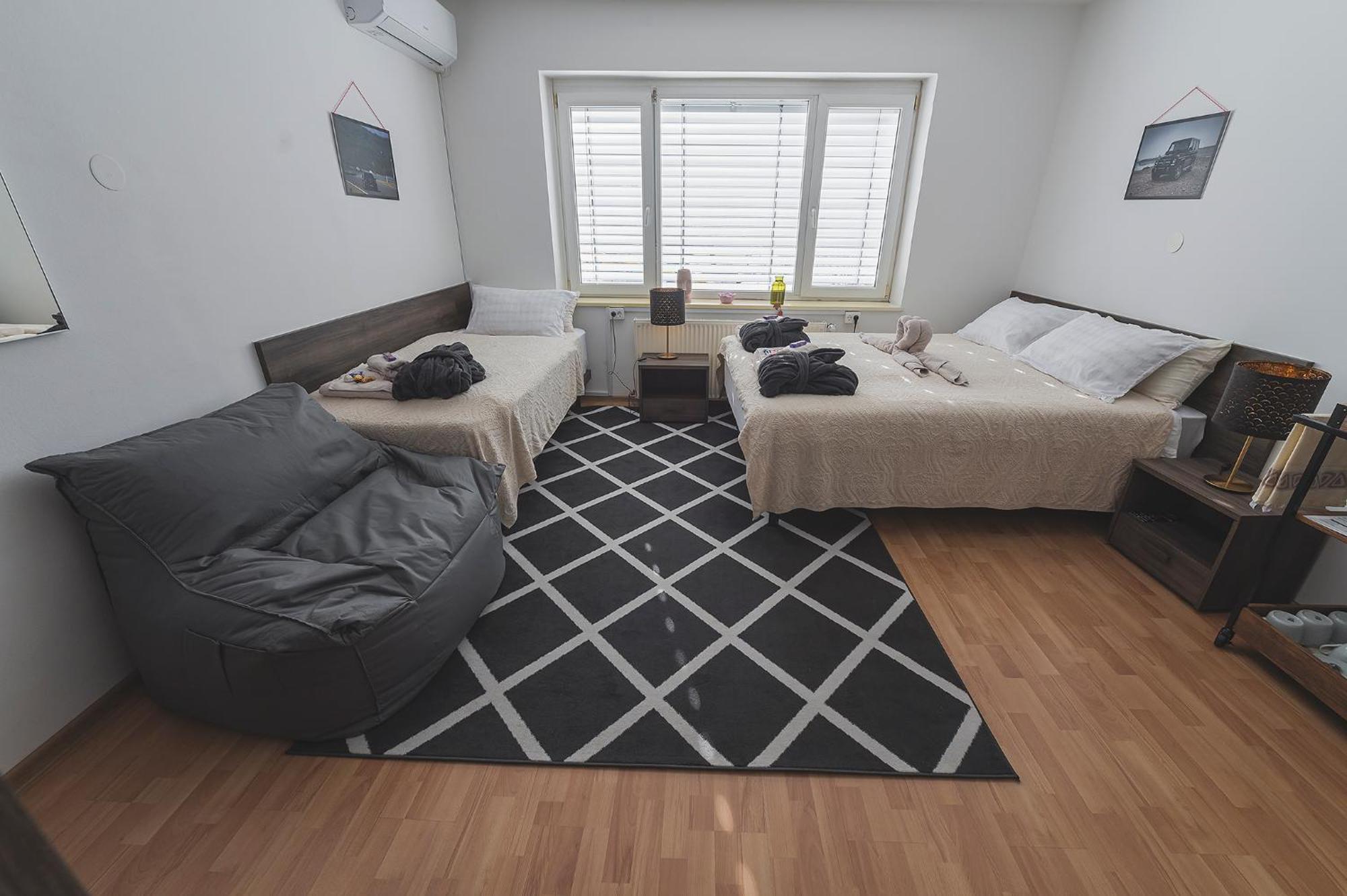 Do Avta Rooms Любляна Екстериор снимка