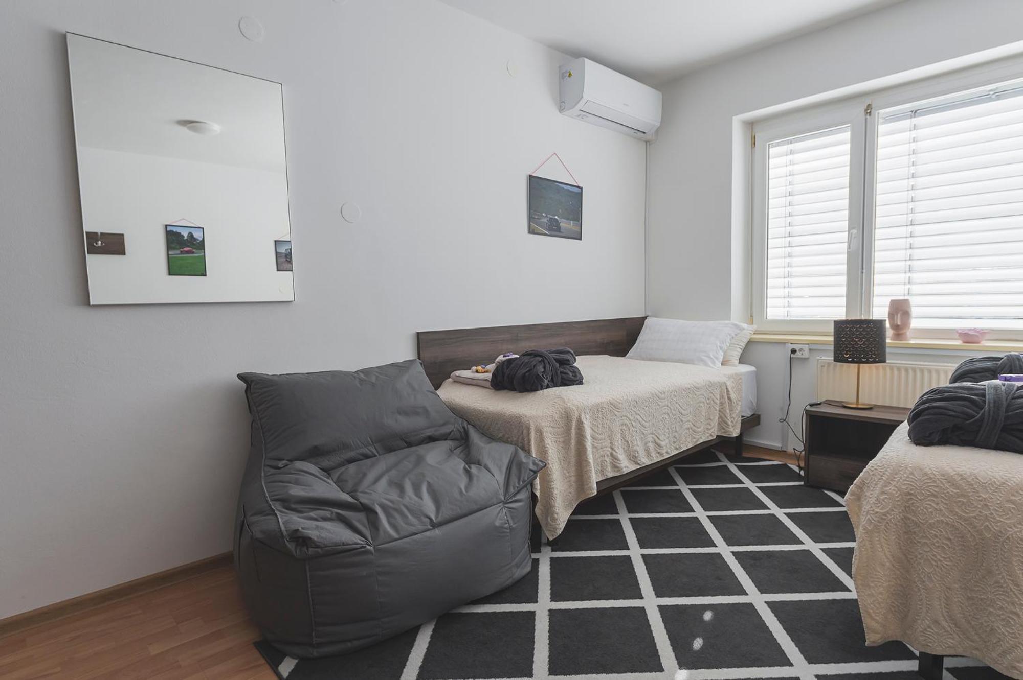Do Avta Rooms Любляна Екстериор снимка